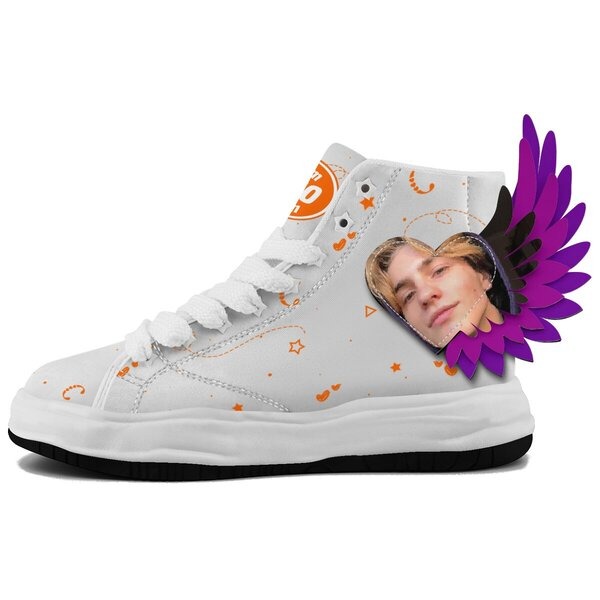 FN039M Lace Up Sneakers