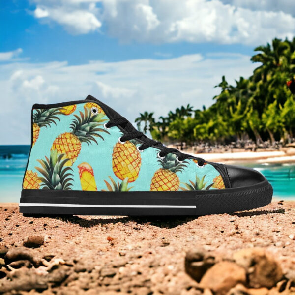 Pineapples Please Women