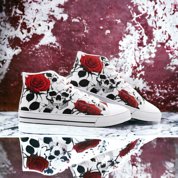 Skulls Roses Deluxe