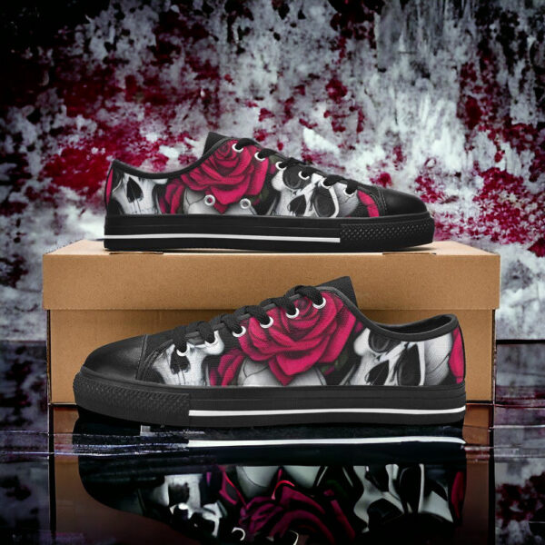 Skulls & Roses Women - Image 3