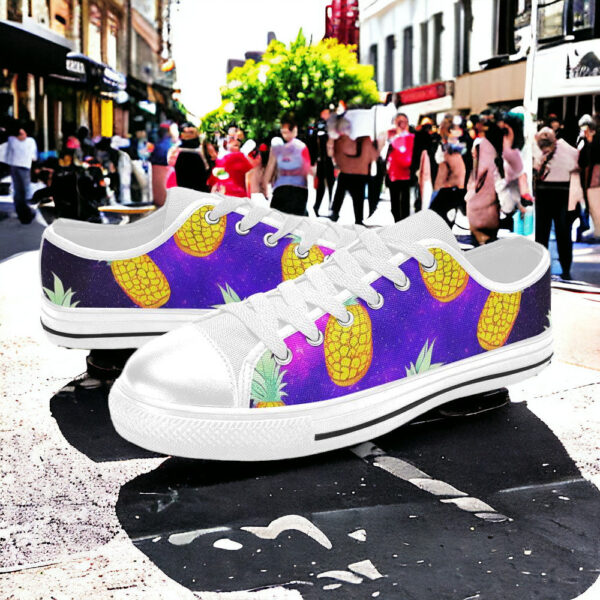 Galaxy Pineapples Women - Image 3