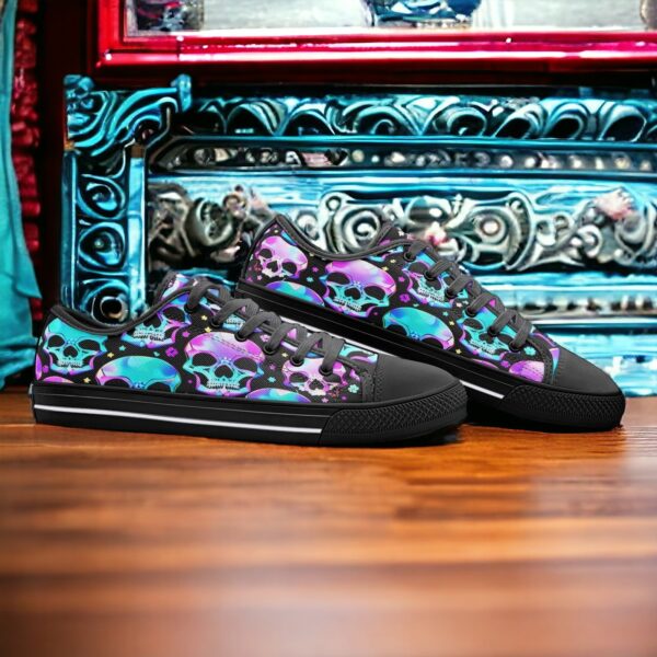 Bright Skulls - Image 5