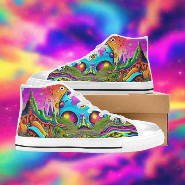Trippy Art Women - Image 4