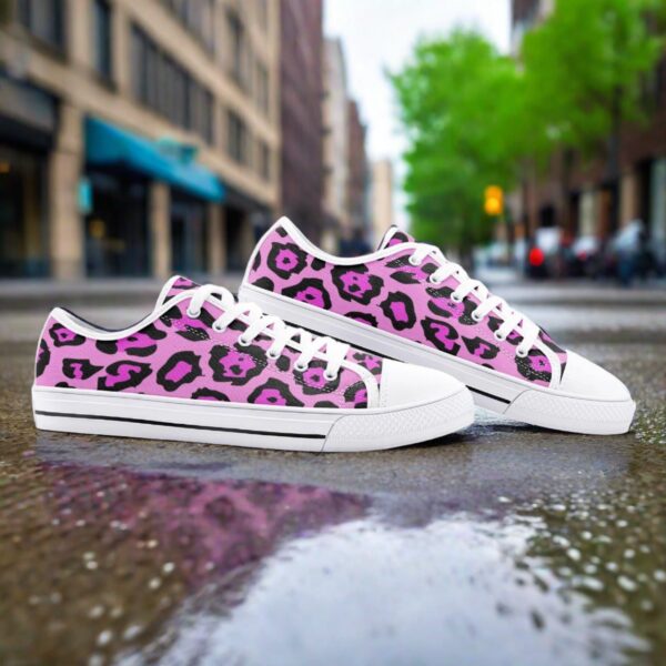 Animal Print - Image 4