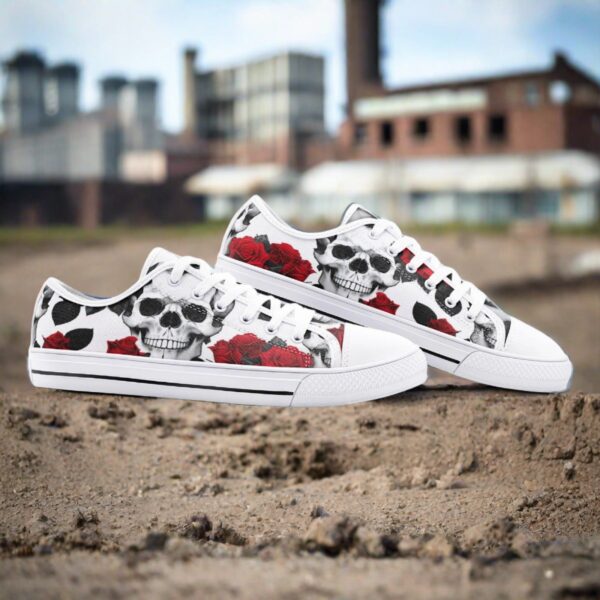 Skulls & Roses