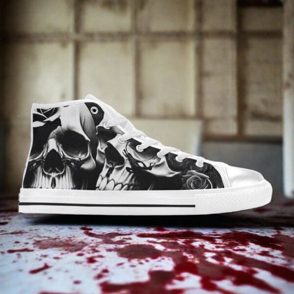 Grey Skull & Roses Men - Image 3