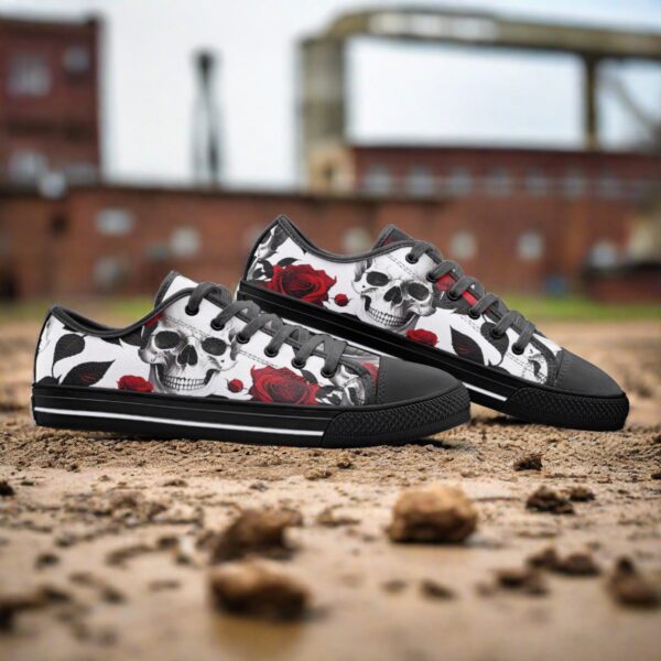Skulls & Roses - Image 5